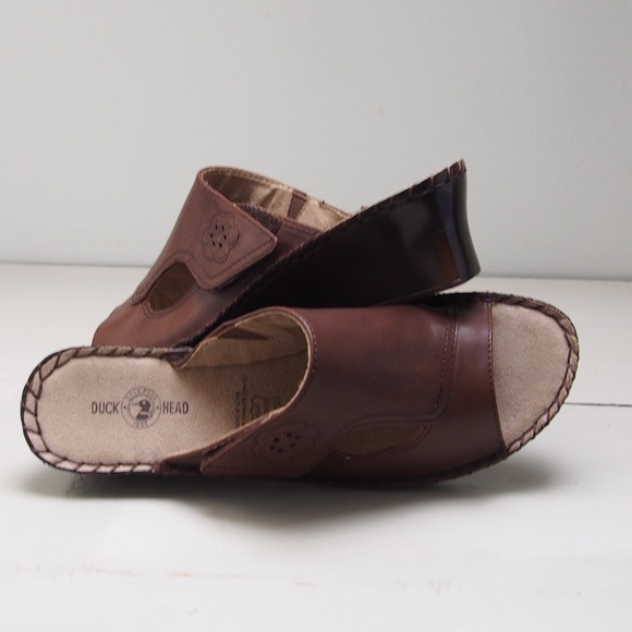 Duck Head Shoes - Duck Head Leather Open Toe Sandals SZ 8 Narrow